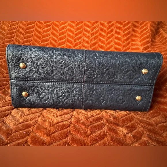 Louis Vuitton Navy and Red Empreinte Sully PM Bag with COA - Picture 4 of 16